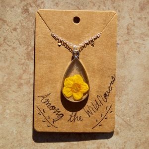 YELLOW BUTTERCUP TEARDROP NECKLACE